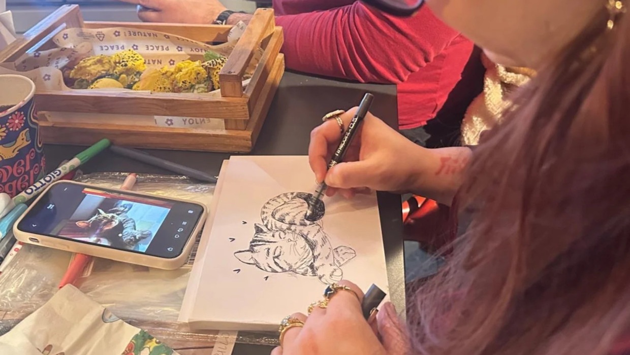 Flower Burger 15 dicembre 2025, Ritrattini Buffi di Paola Zanghì | Associazione Le Sfigatte